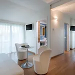 T-suite Hotel 4*