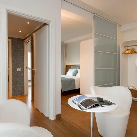 Отель T-suite 4*