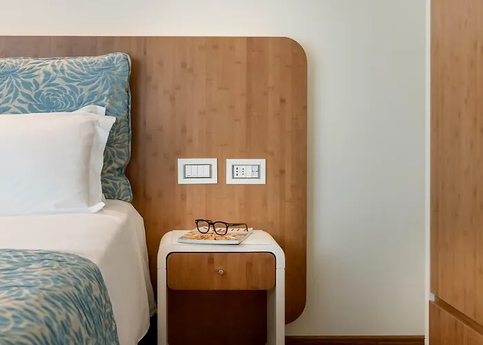 T-suite 4* ריצ'יונה