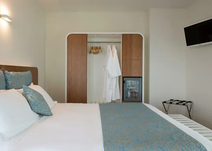 T-suite 4* ריצ'יונה