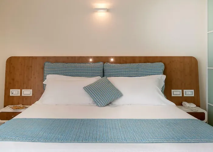 T-suite 4* ריצ'יונה