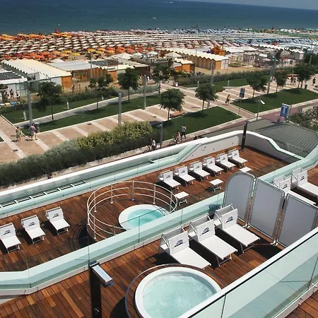 Hotel T-suite 4*