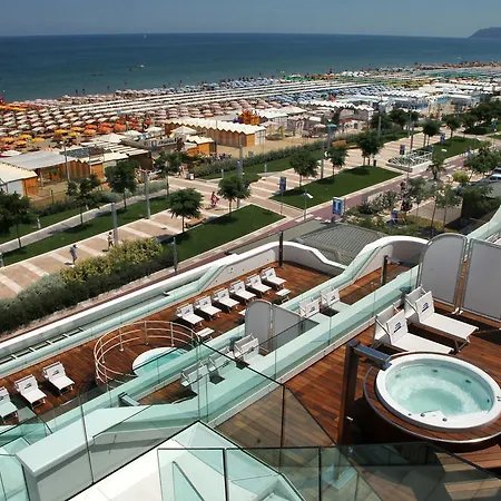 Hotel T-suite 4*