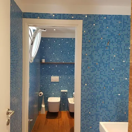 T-suite Hotel 4*