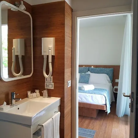 Hotel T-suite 4*