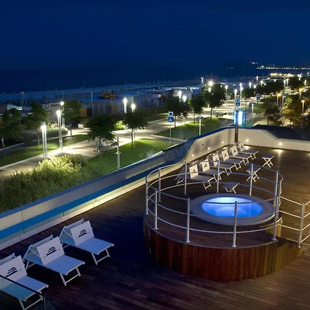 Hotel T-suite 4*