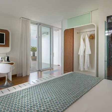 T-suite Hotel