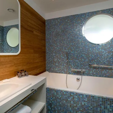 Hotel T-suite 4*