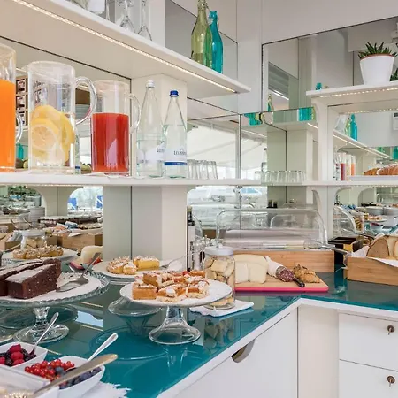 T-suite Hotel