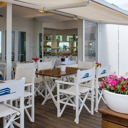 T-suite Hotel